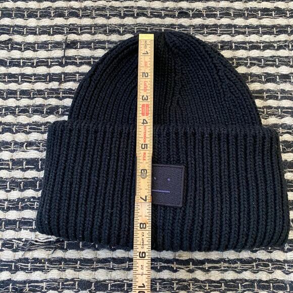 ?Acne Studio Adult Pansy Face Patch Ribbed Wool Black Chunky knit Beanie Hat OS